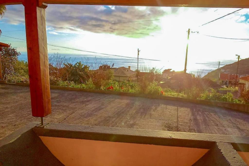 The Funny And Relax Apartment With Terrace & View Arco da Calheta  Exterior photo